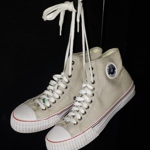 Pf flyers